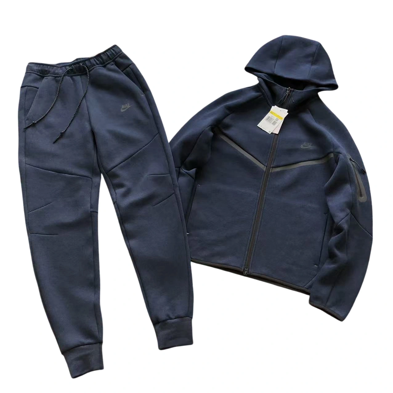 nike tech 8