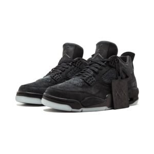 Jordan 4 x Kaws - black