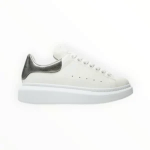 Sneaker McQueen
